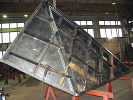 Konvertertorführungen für Stahlwerk