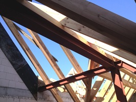 Neubau Dachtragwerk