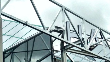 Vordach Nord, Fachwerkbinder aus HP-Profilen